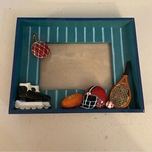 🛍️3/$30 Sports  themed 3D photo‎ picture frame
